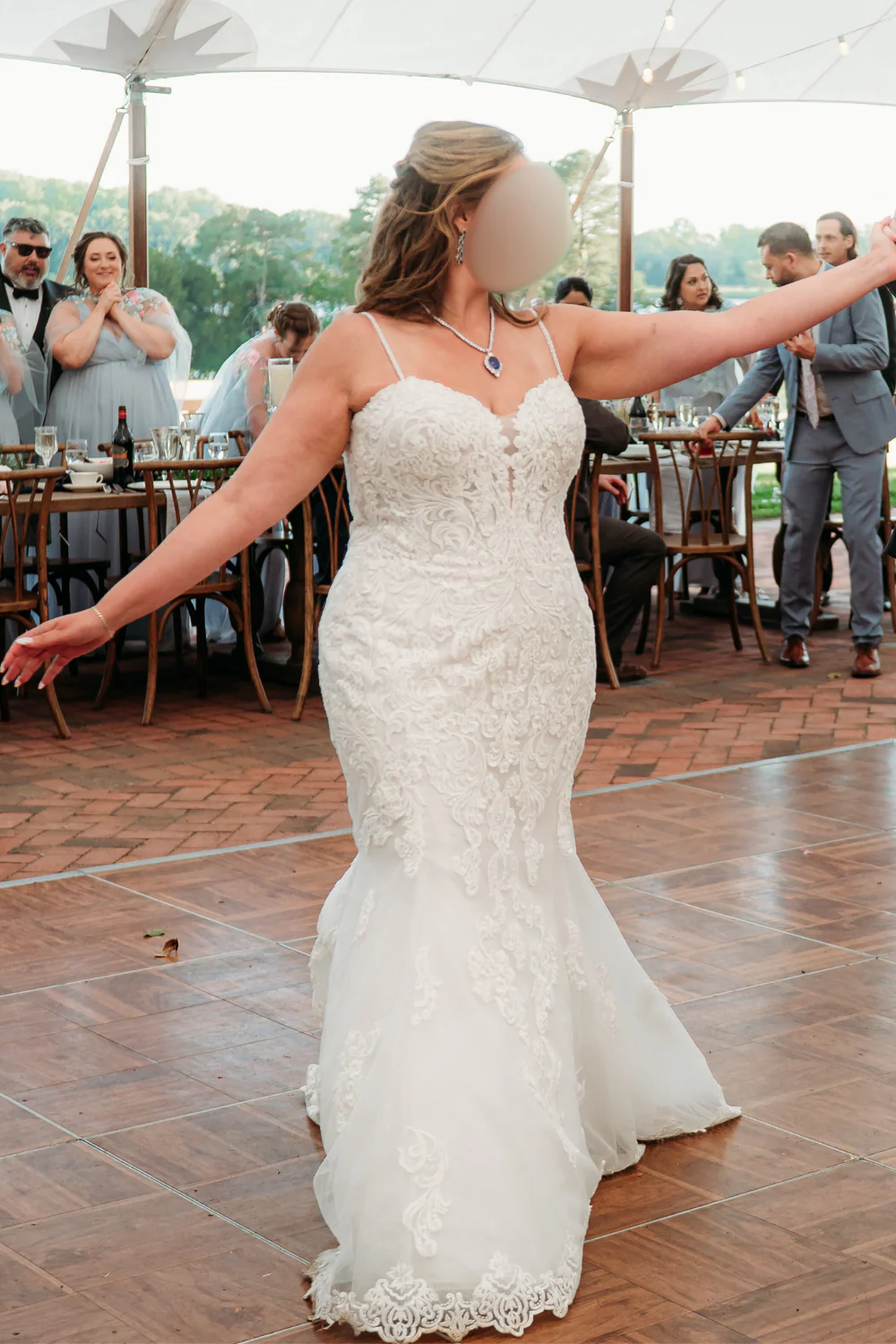 Fiona with Veil and Overskirt and Sleeves - Image 10