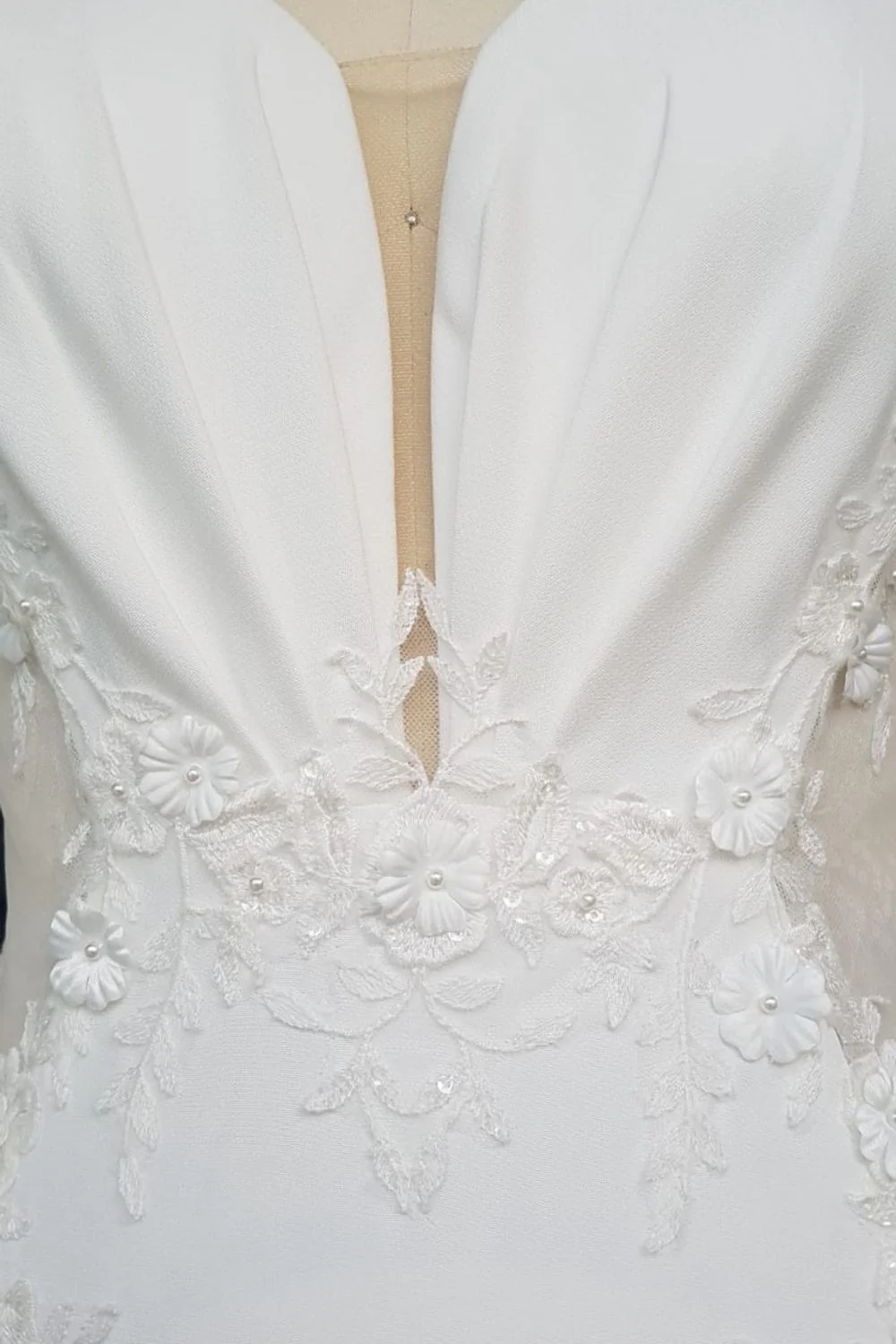 Fit and Flare Ivory Bridal Gown Size 6 - Image 3