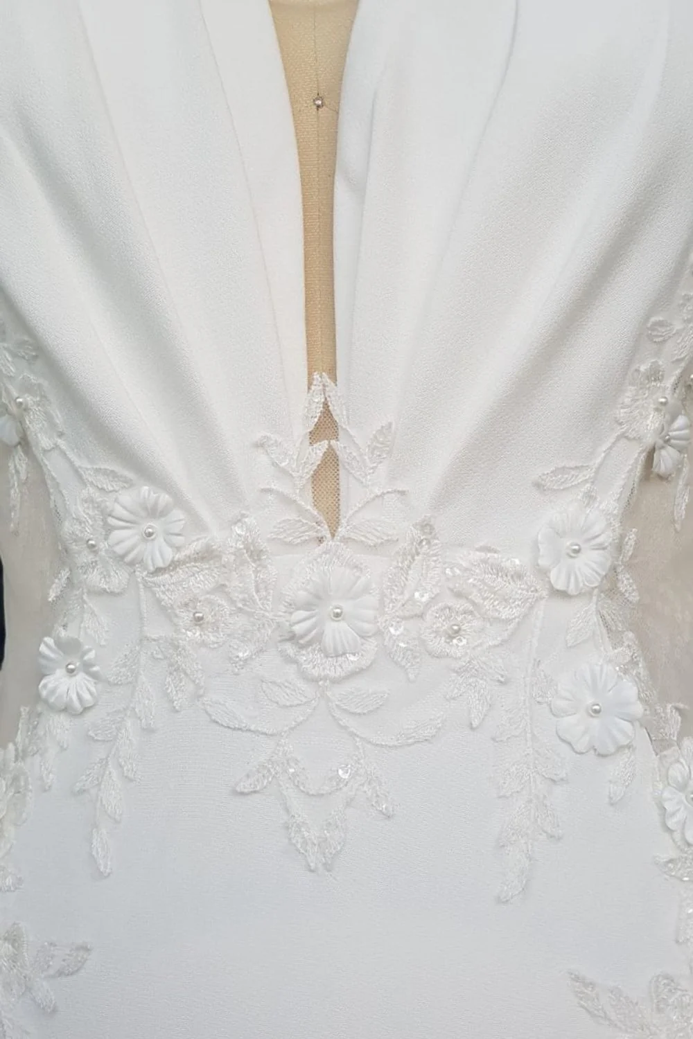 Fit and Flare Ivory Bridal Gown Size 8 - Image 3