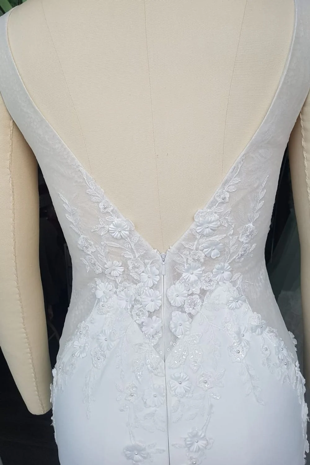Fit and Flare Ivory Bridal Gown Size 8 - Image 8