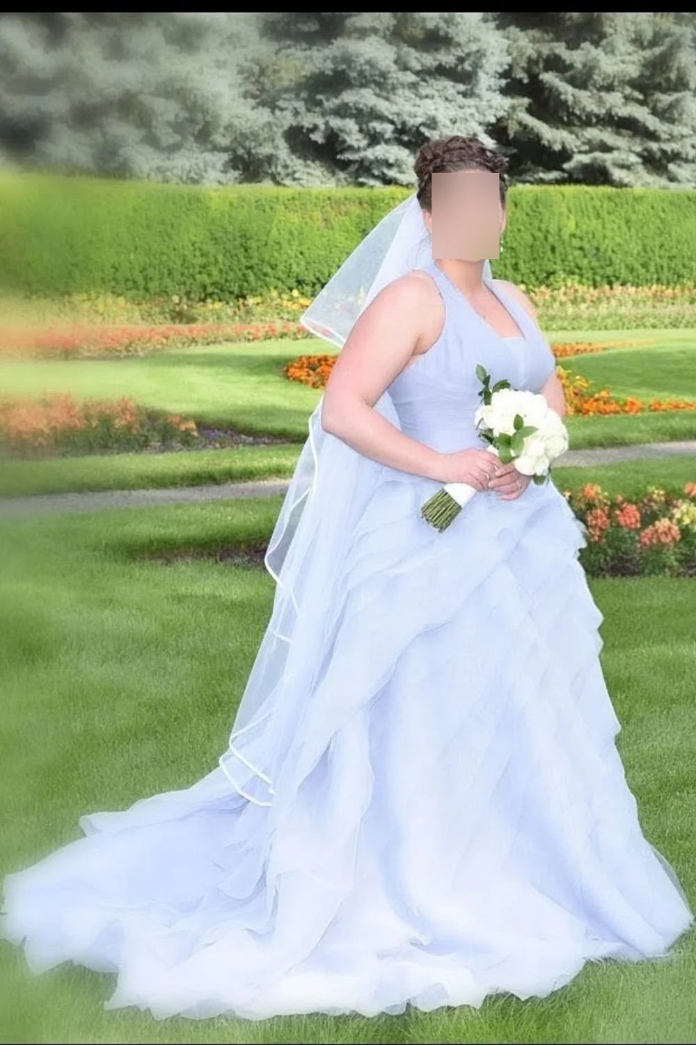 Flange ballgown w/halter