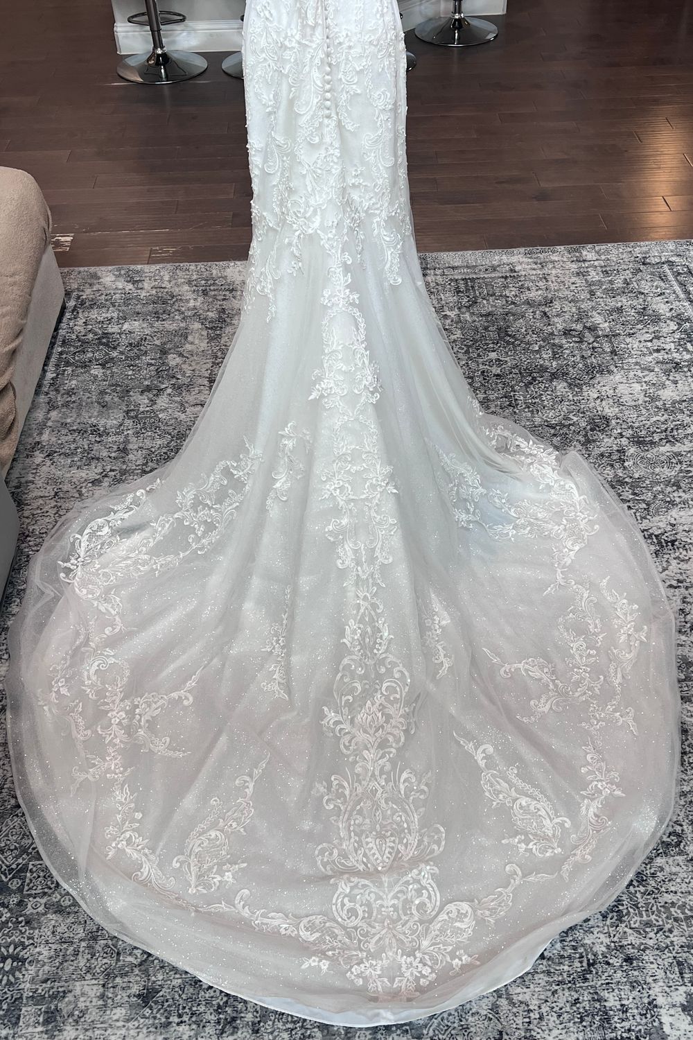 Frederique with Veil - Image 8