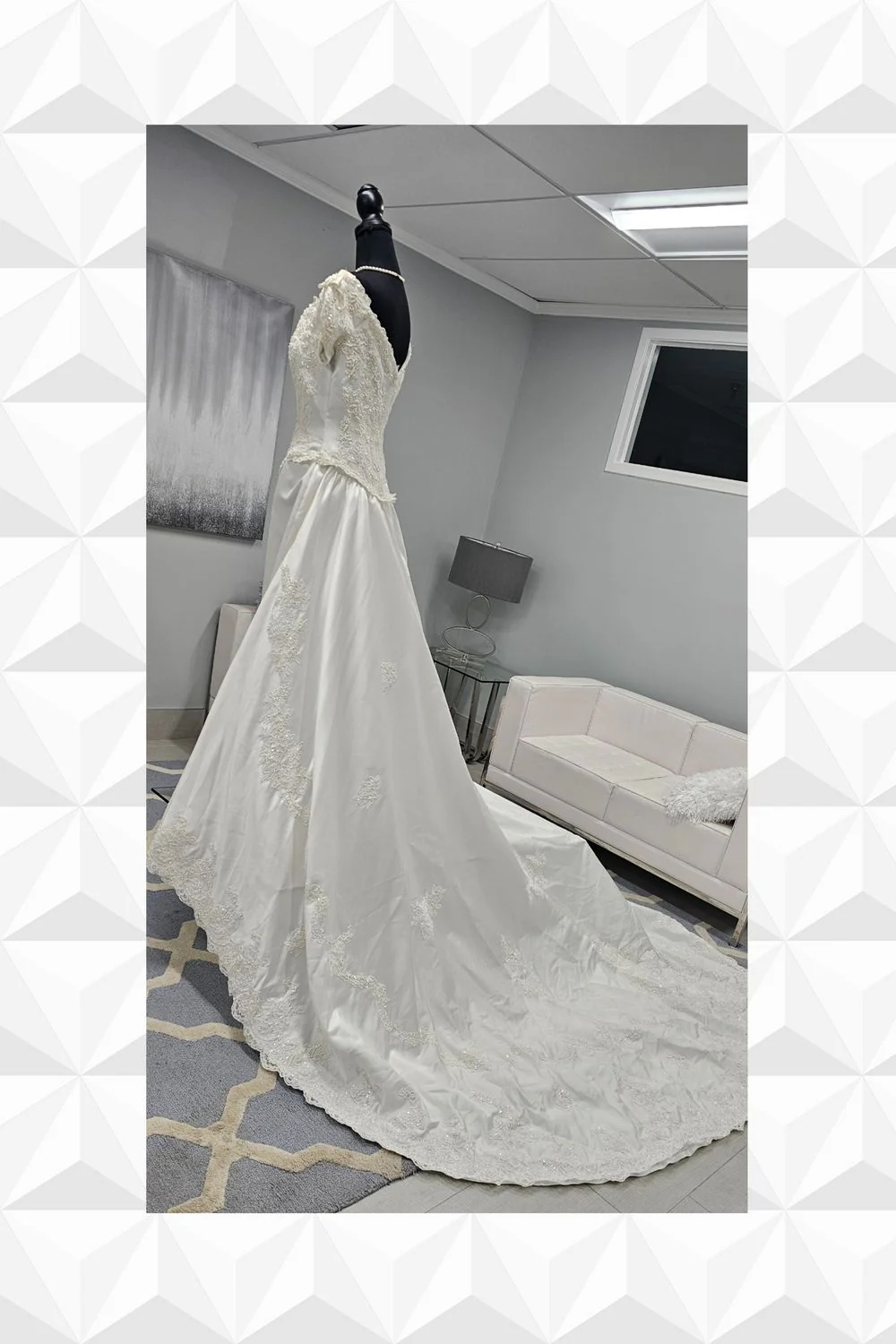 G8820 - Image 4