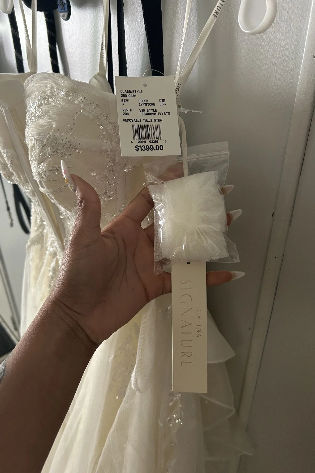 Galina signature gown - Image 4