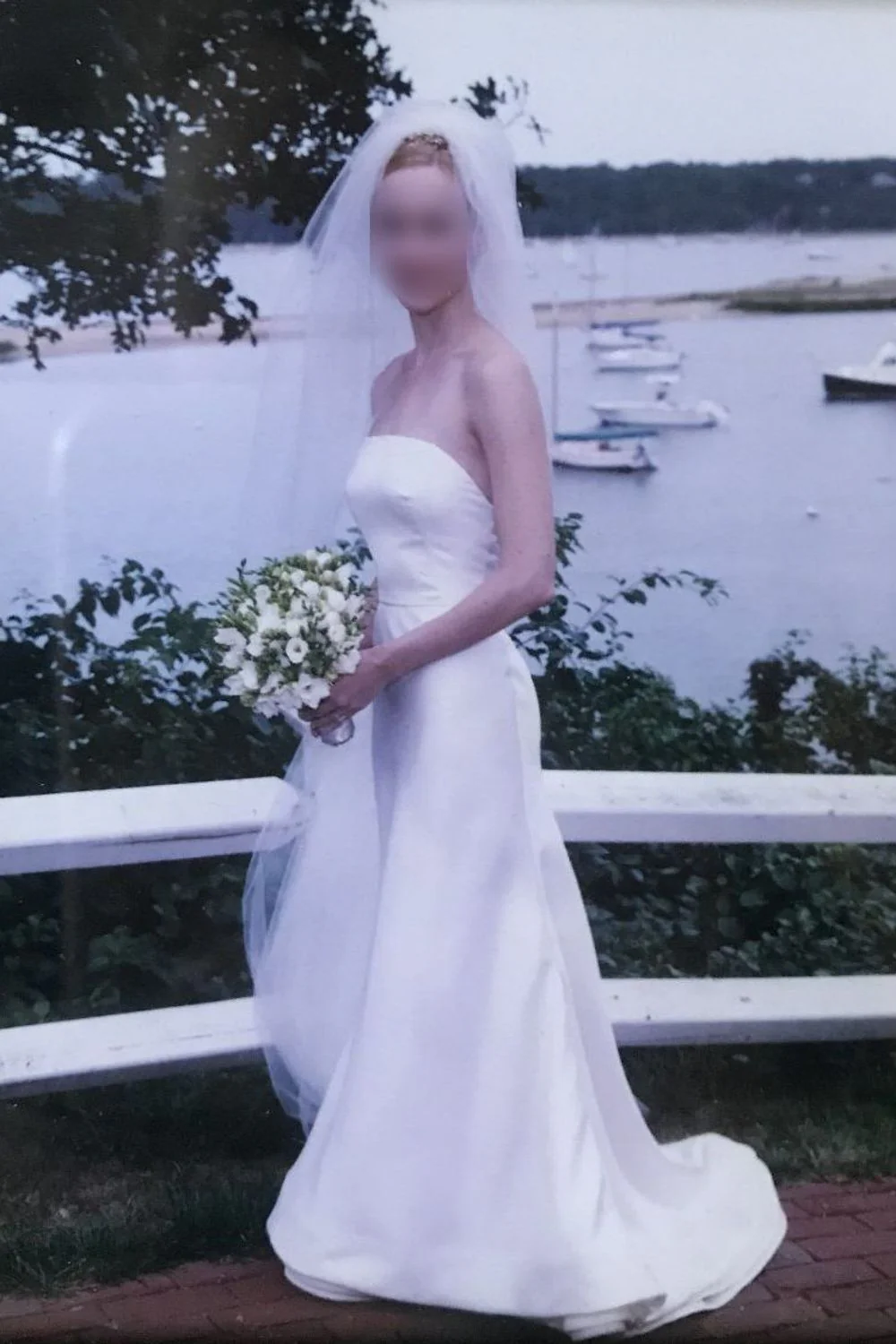 Grace with Veil - Image 4