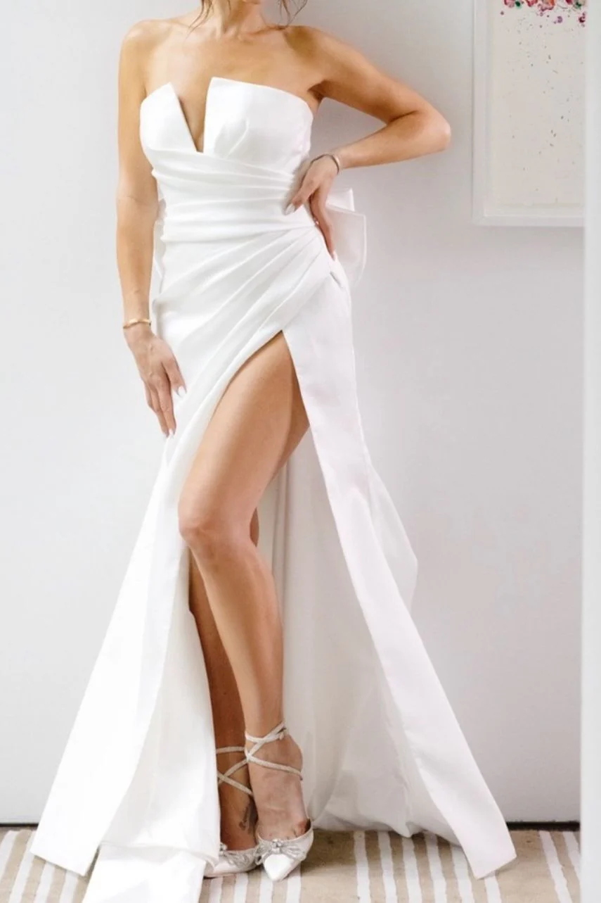 HADRIAN Gown - Image 2