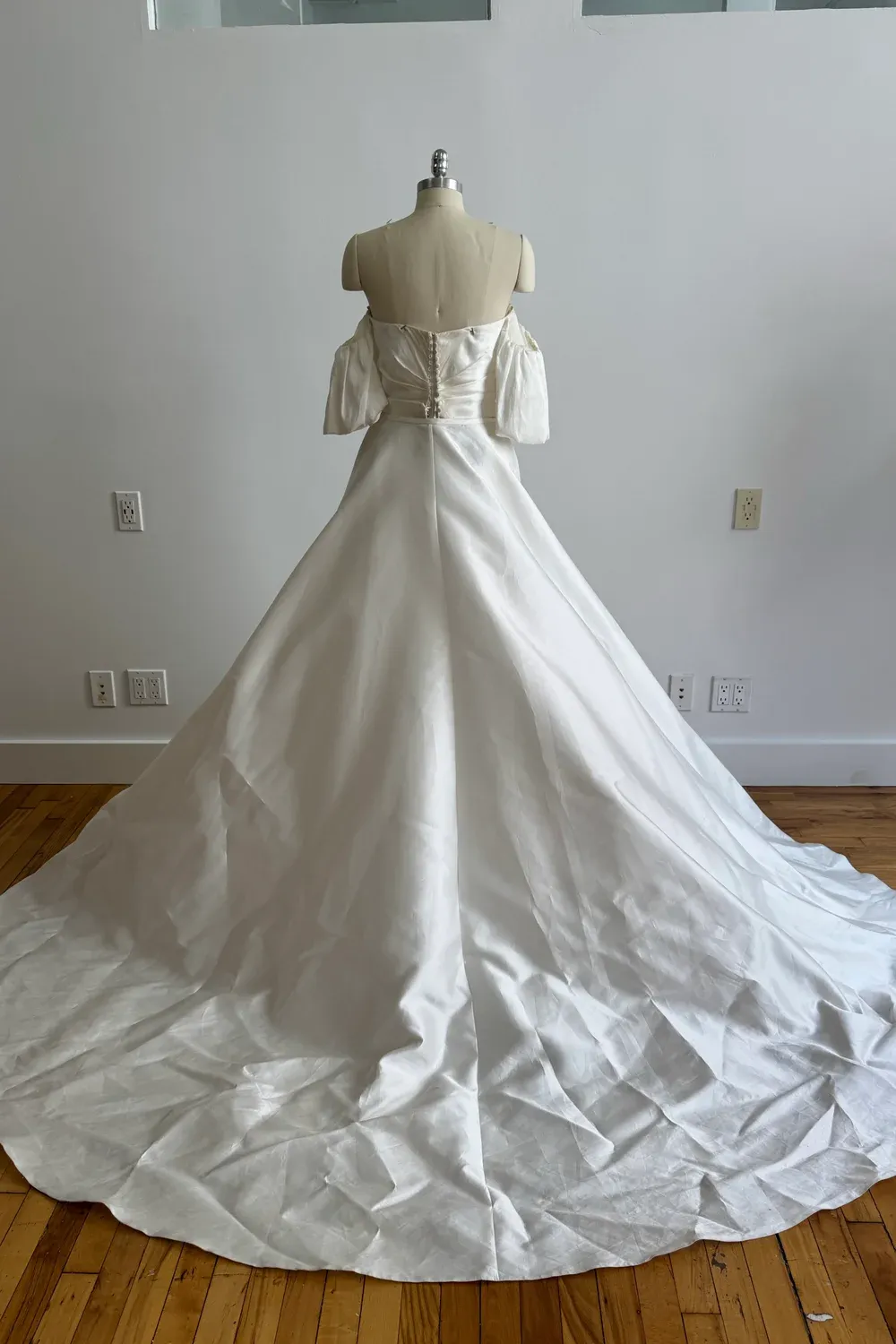 HADRIANSKIRT - Image 4