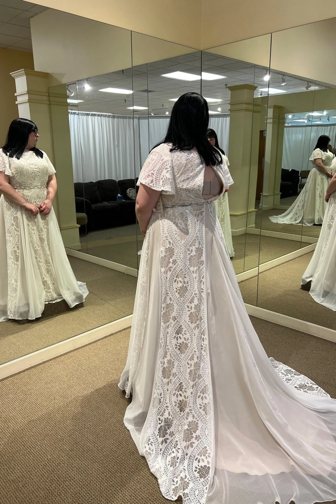 I Dream of Lace - Image 2