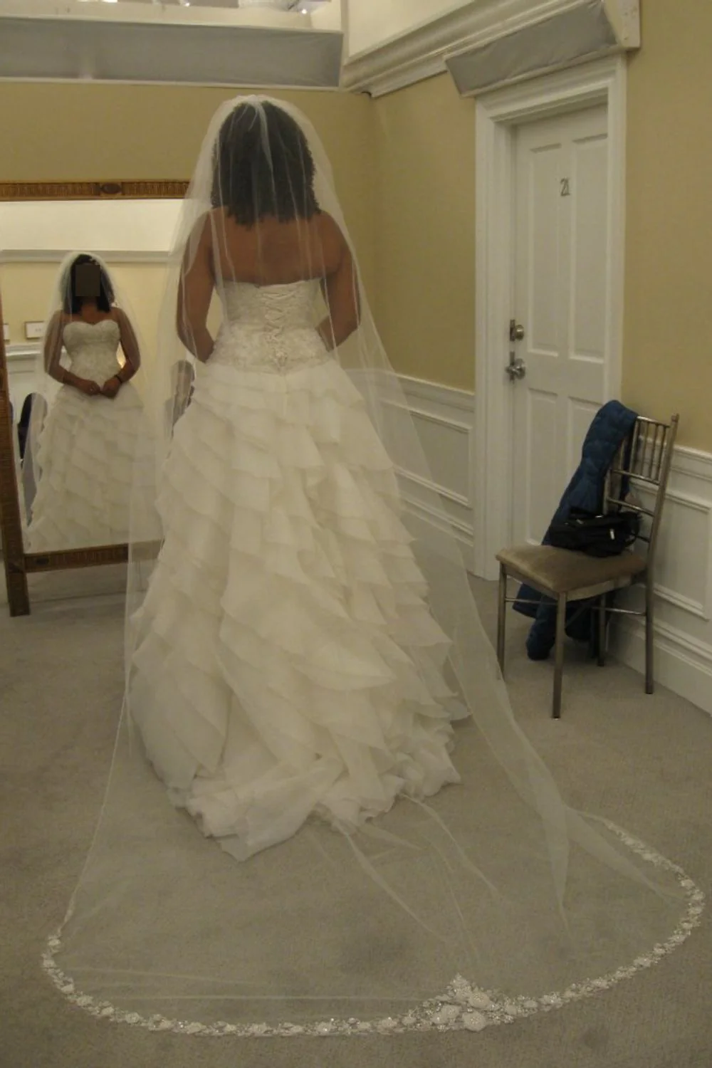 Isabella with Beaded Veil - Image 7