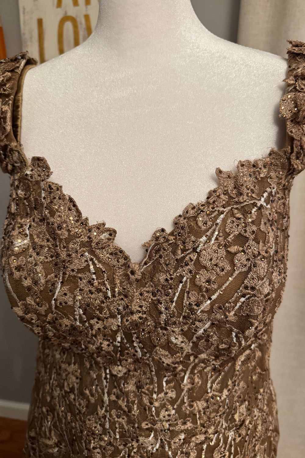 Ivonne D 303 - Image 2