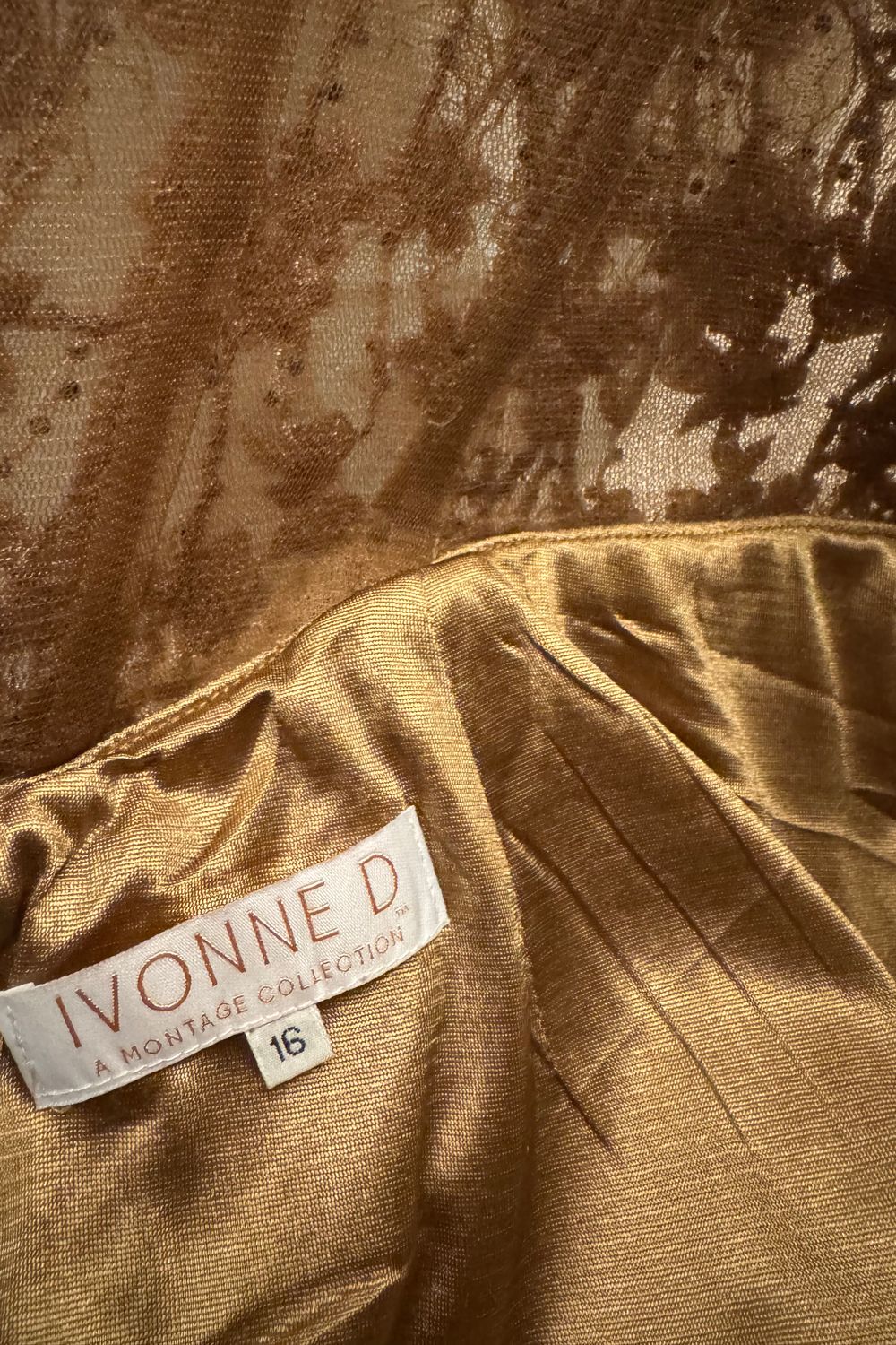Ivonne D 303 - Image 3
