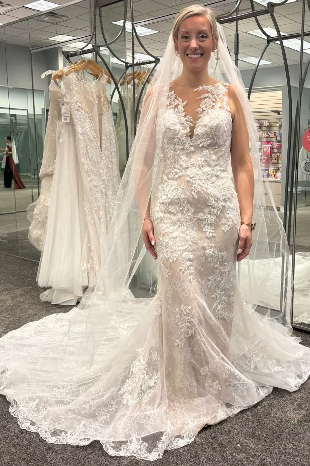 Ivory/Nude Floral