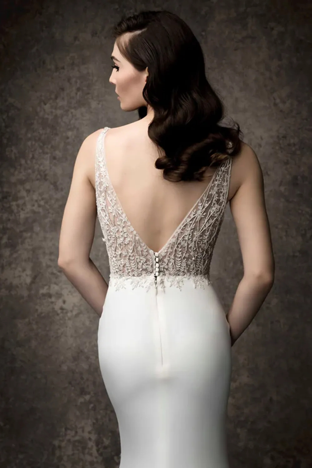 Jane #ES851 with Veil - Image 7