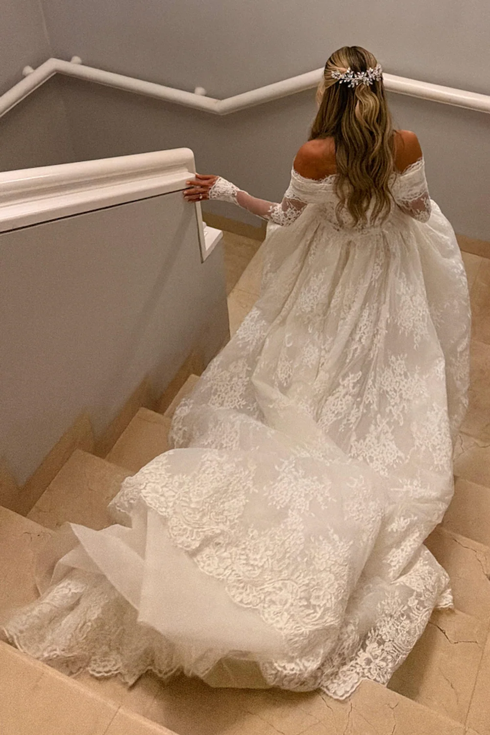 Jordie with Veil and Bolero - Image 6