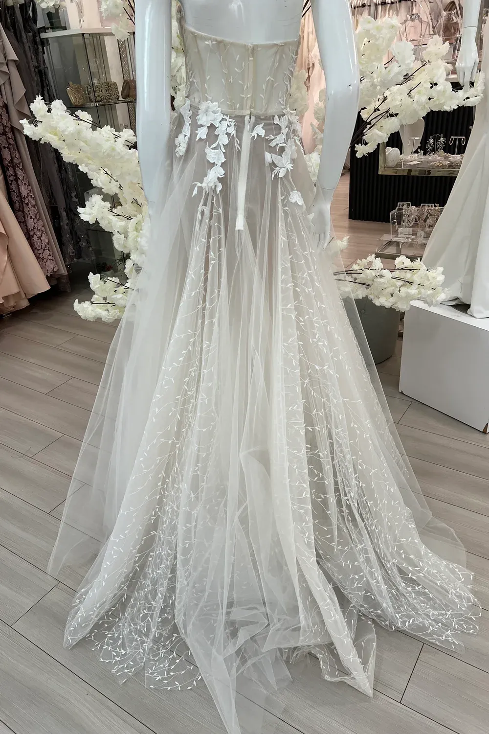 Josephine - Image 7