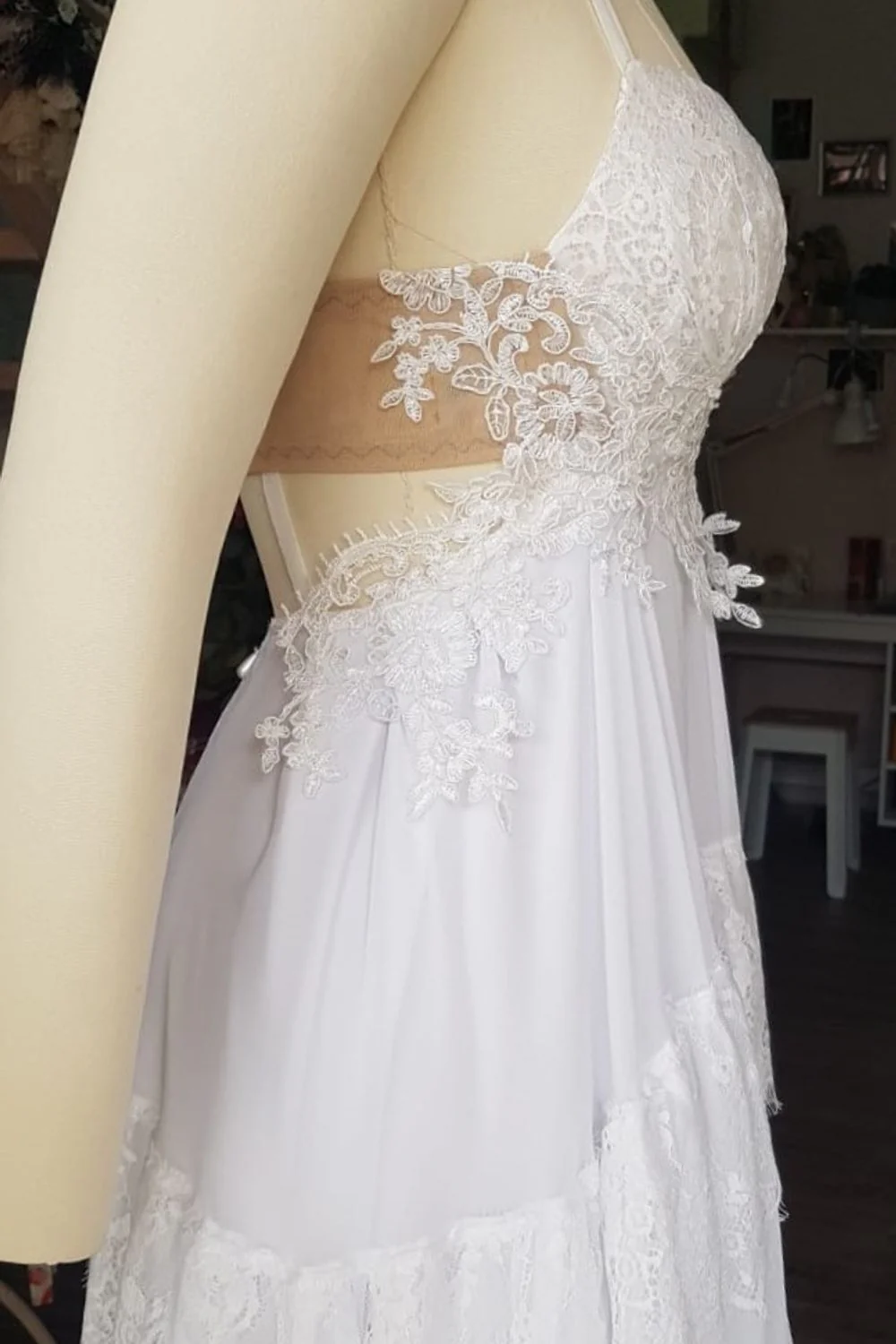 Lace Tiered Bridal Mini Dress For Sizes 4-6 - Image 3