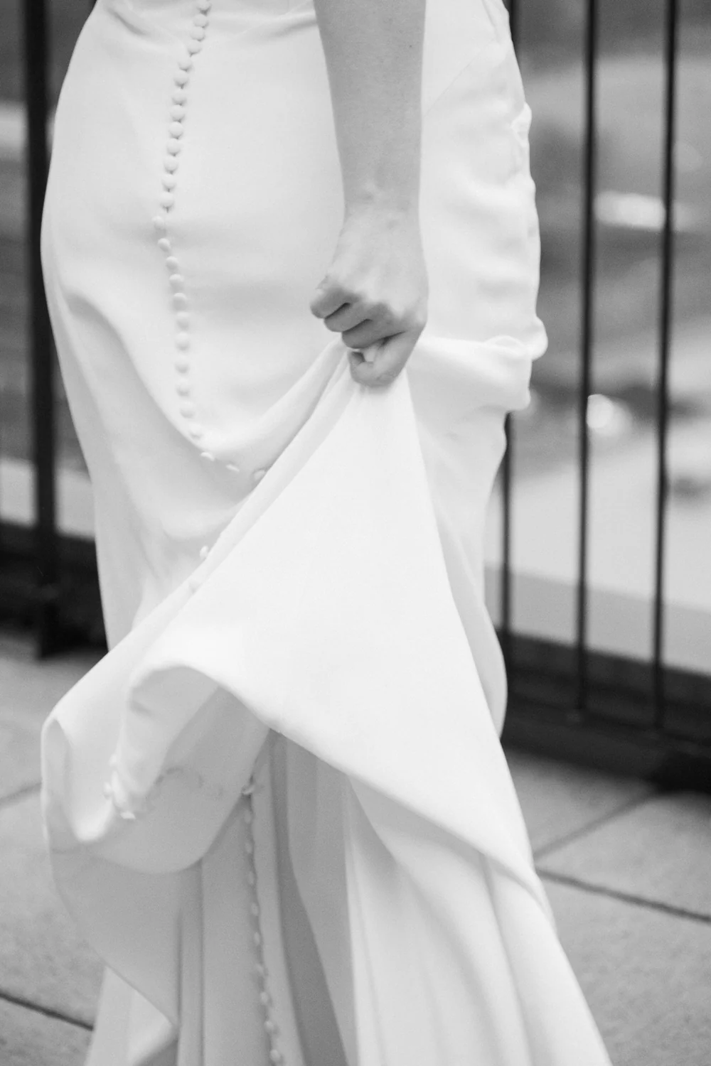 LE1317 with Veil - Image 10