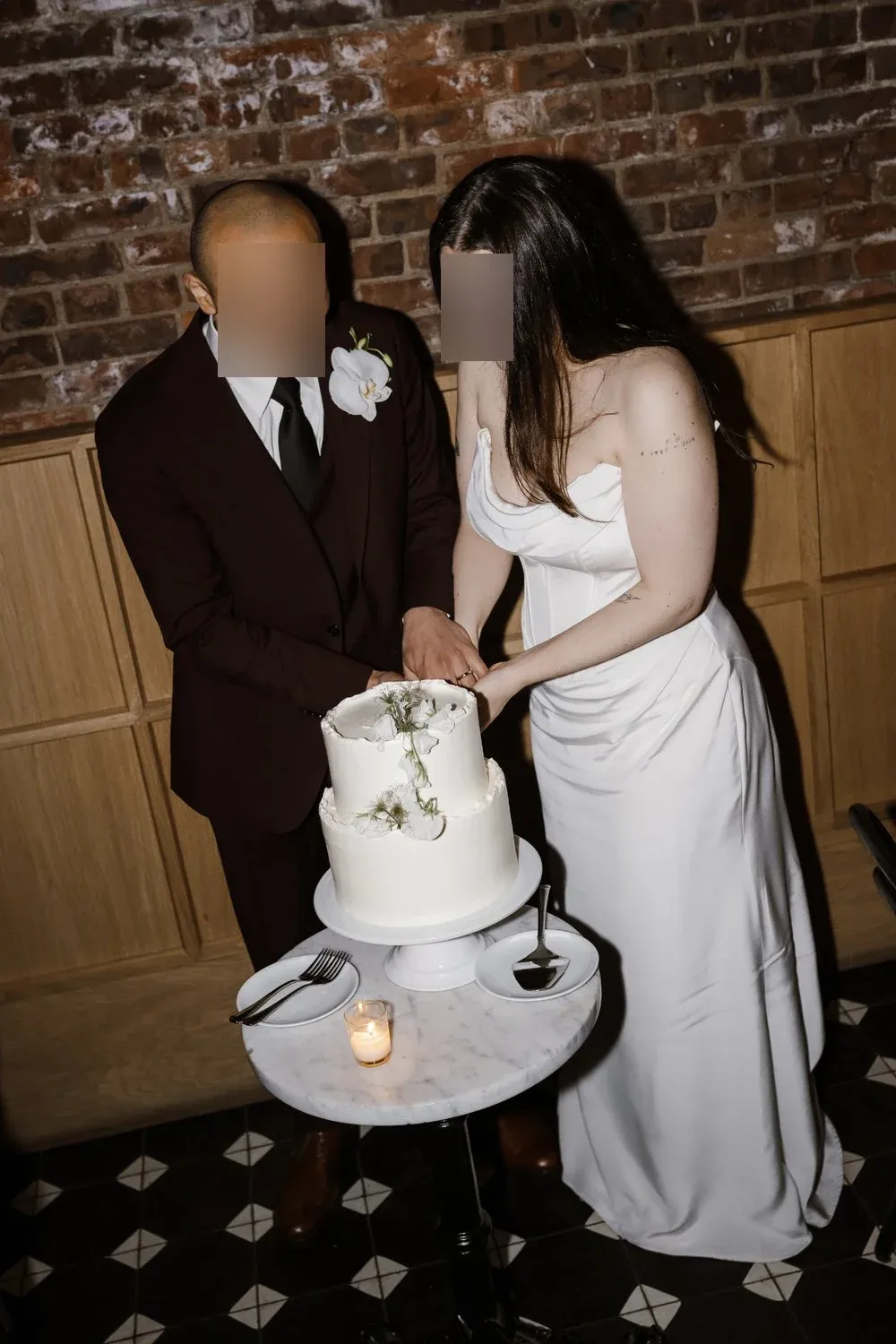 LE1317 with Veil - Image 9