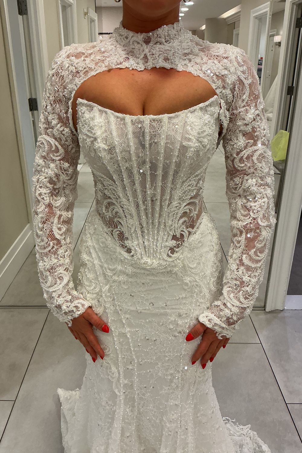 LE1399 with Custom Jacket and Sleeves - Image 11