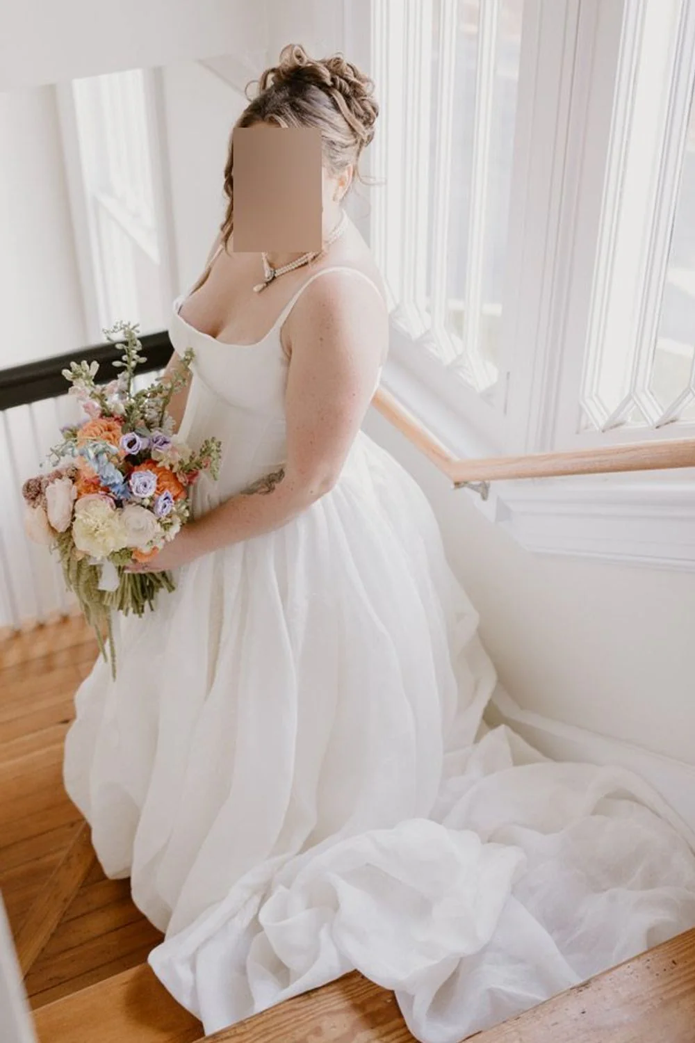 Leighton with Veil - Image 4