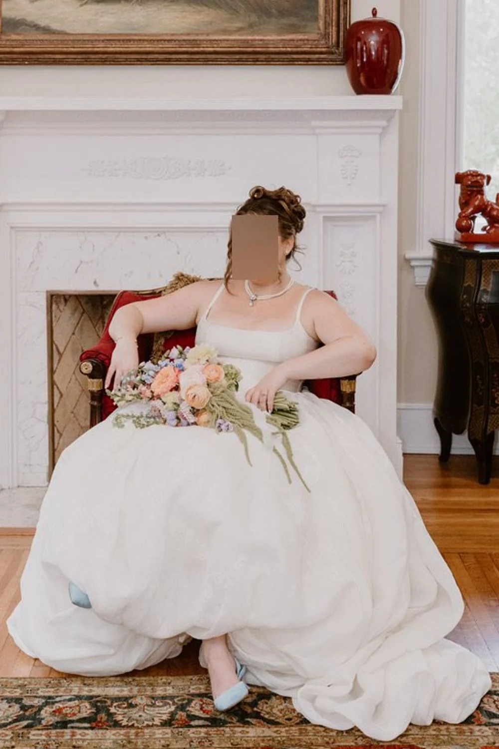 Leighton with Veil - Image 6