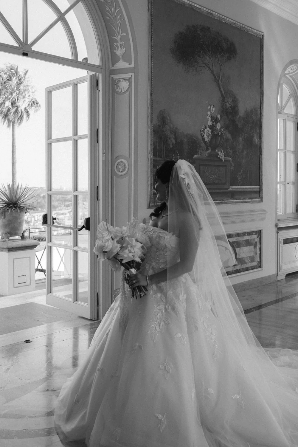 Look 5 2023 w/ Veil - Image 7