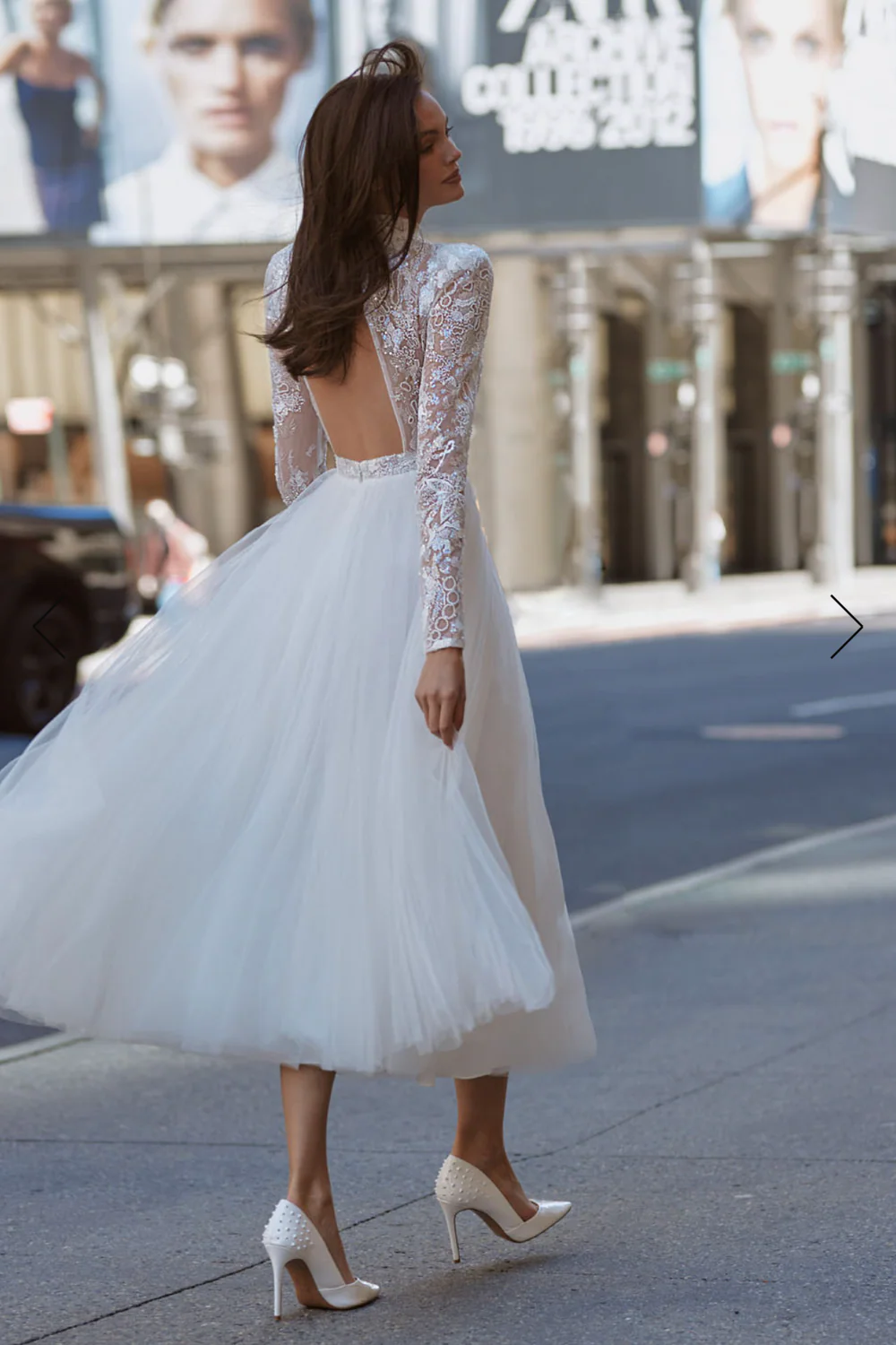 Lovely - Image 2