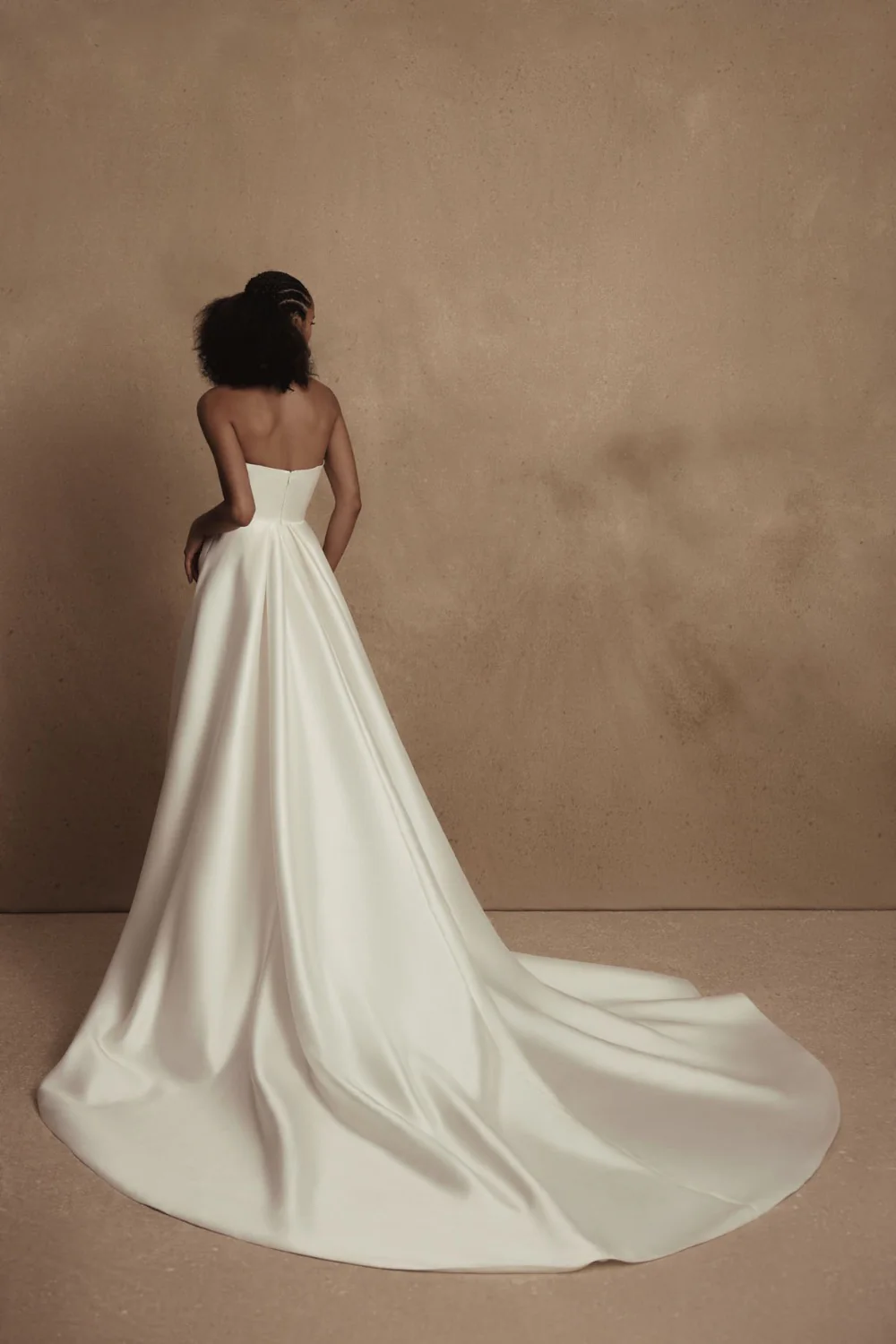Lucia - Image 6