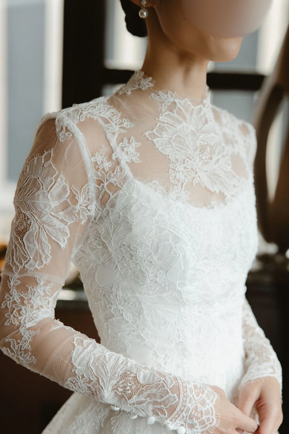 Magnificent with Bolero and Veil - Image 3
