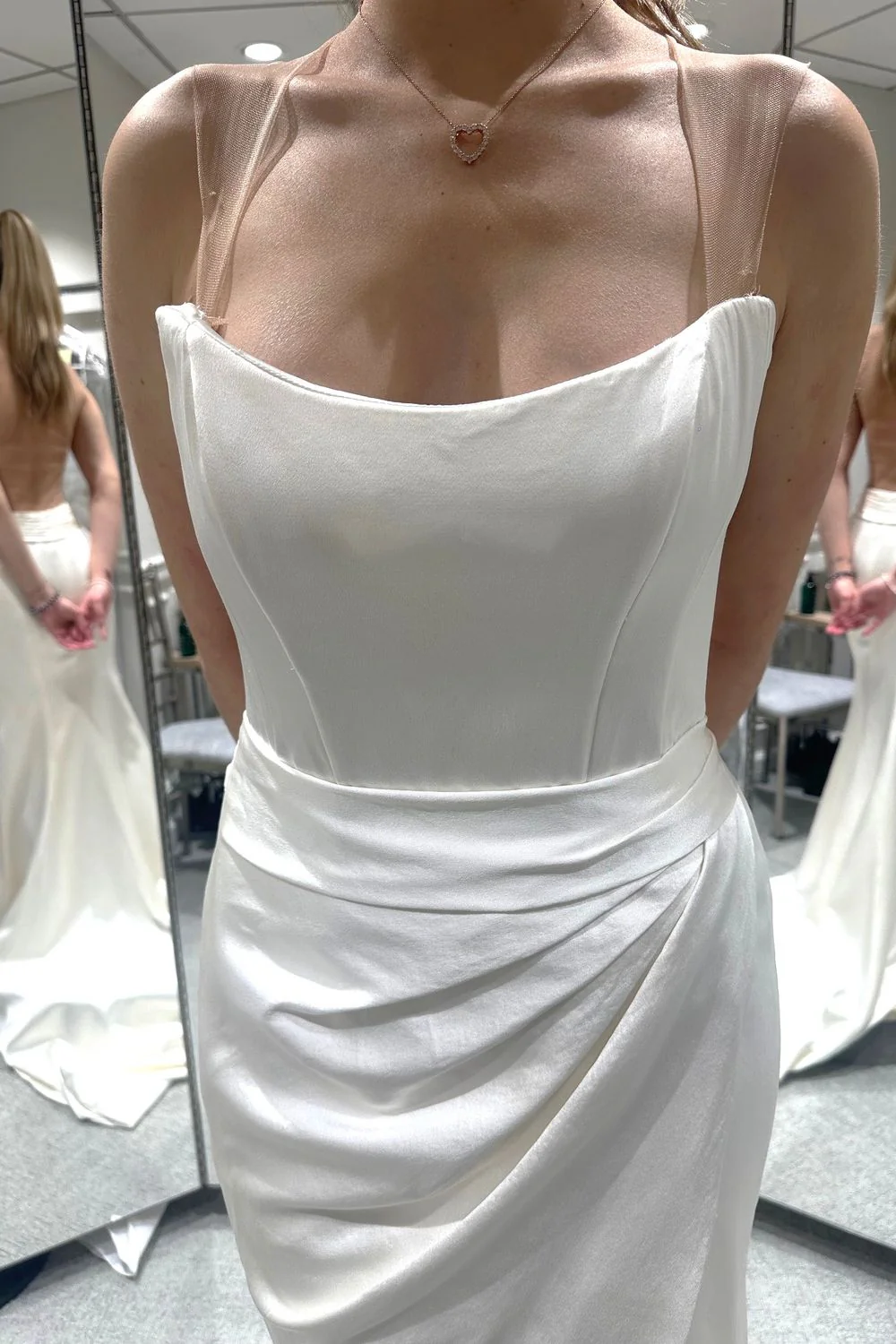 Margot with Veil - Image 3