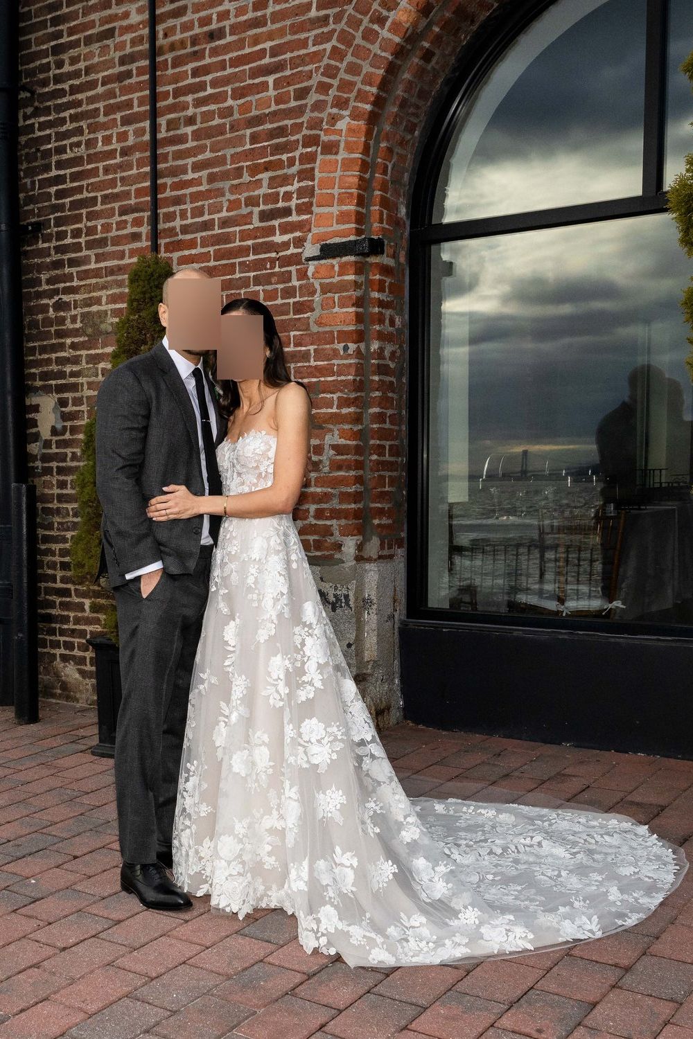 Messa gown - Image 5