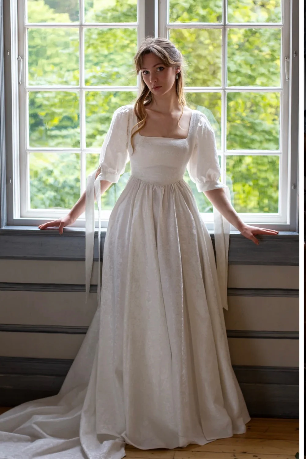 Minerva Bridal Gown - Image 3