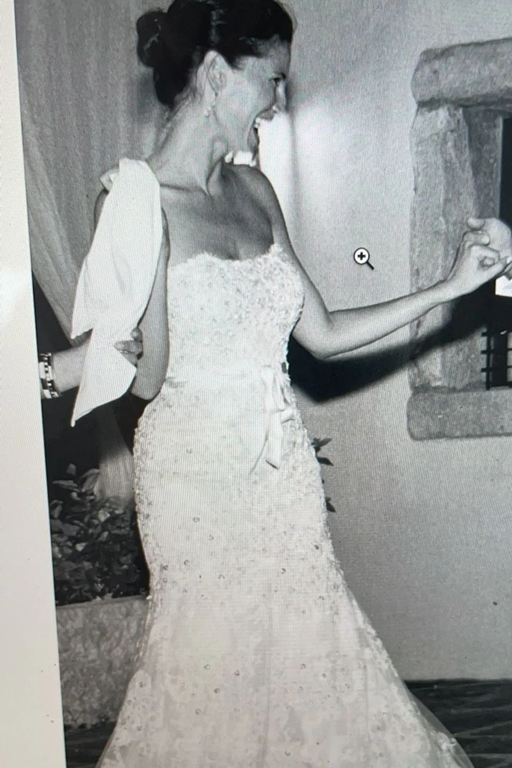Mermaid Bridal Dress - Image 2