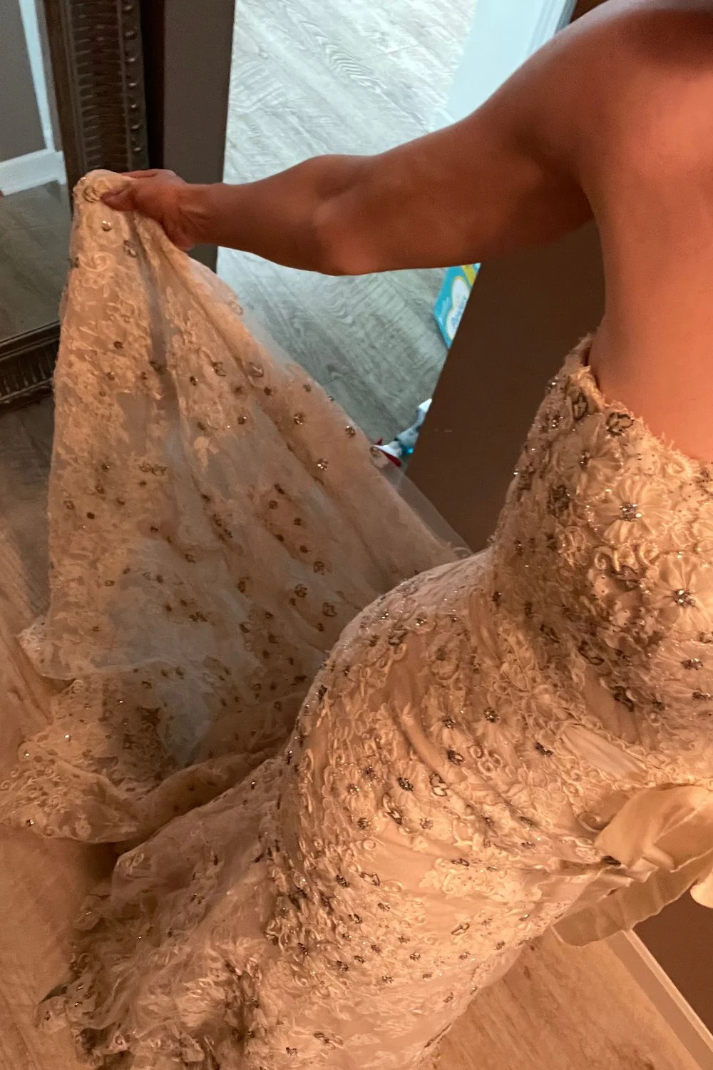 Mermaid Bridal Dress - Image 4