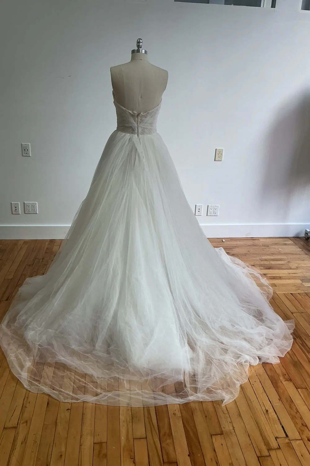 NF009 - Image 3