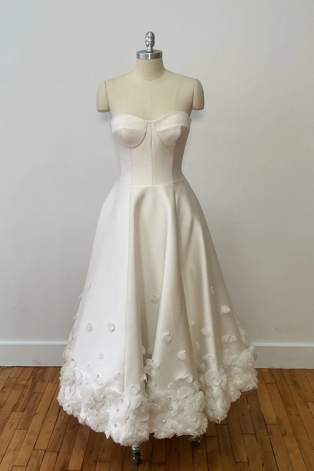 NF040 - Image 2