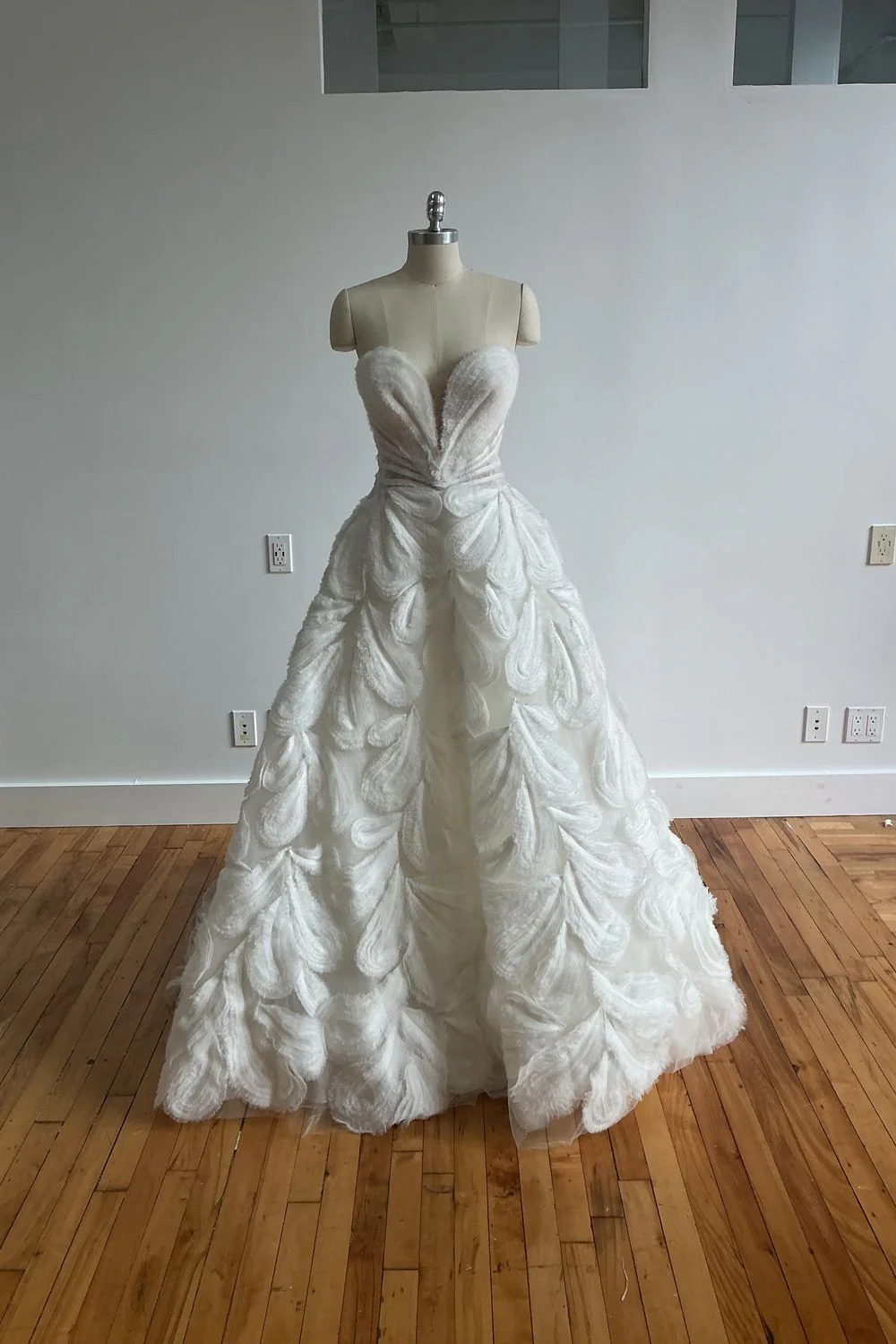 NF046 - Image 2