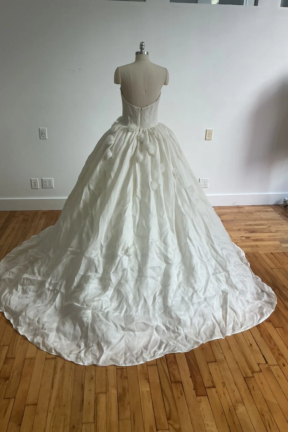NF075LUXE - Image 3