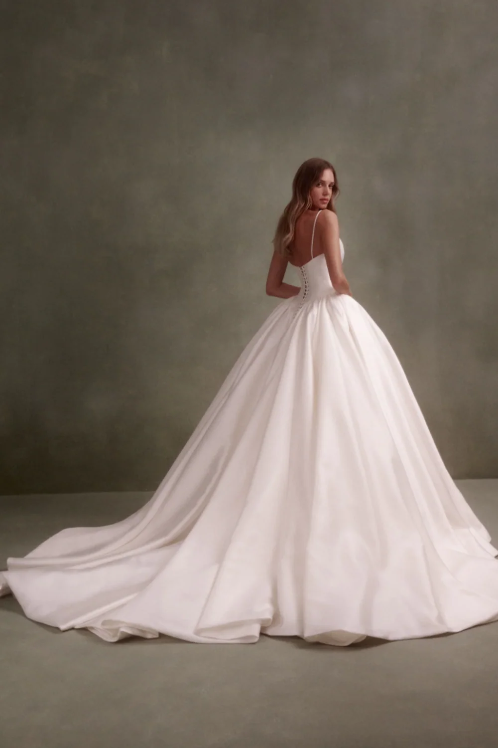 NF095 with Overskirt - Image 2