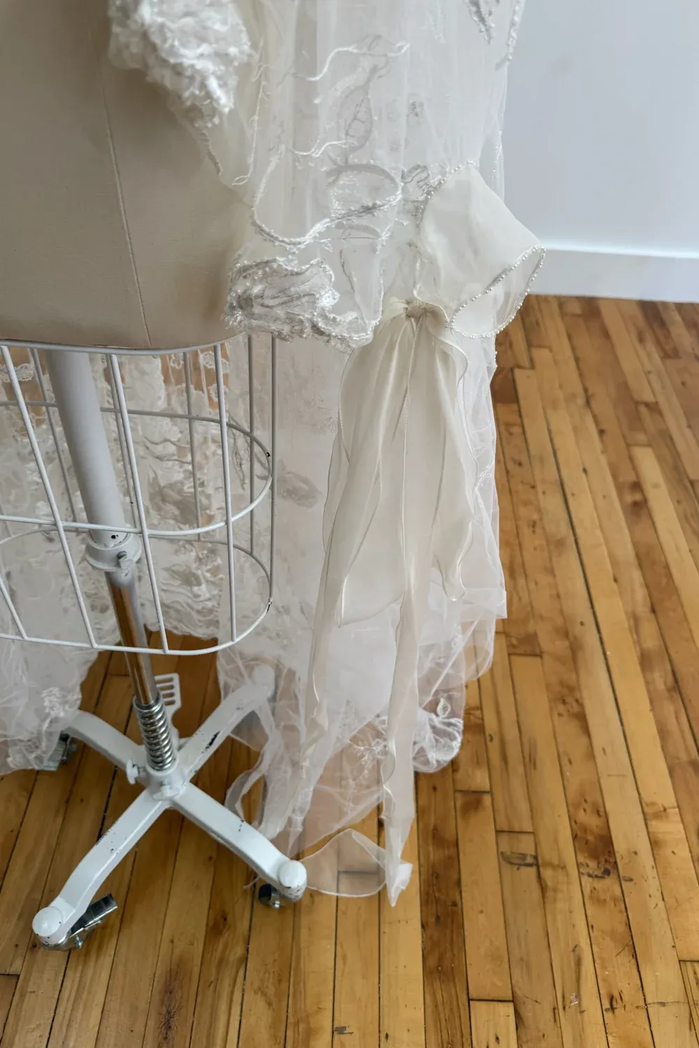 Nina Cape - Image 4