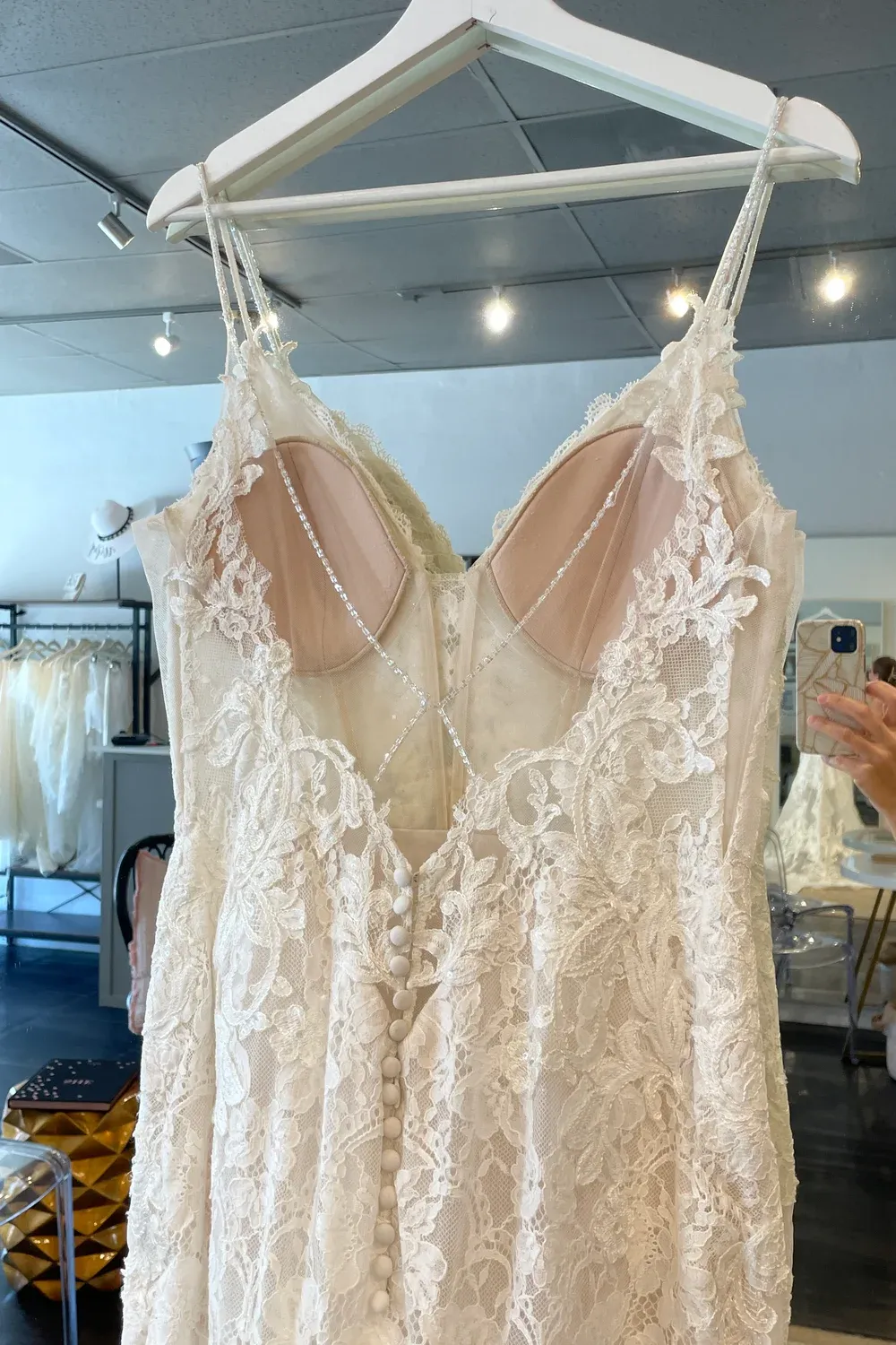 Nini - Image 6