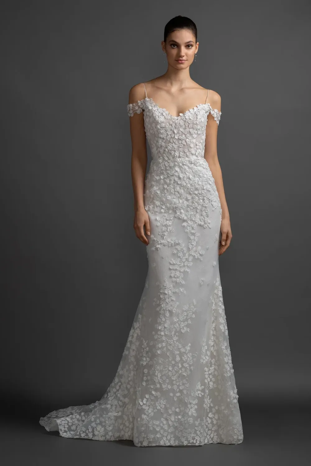 Olivia with Veil - Image 7