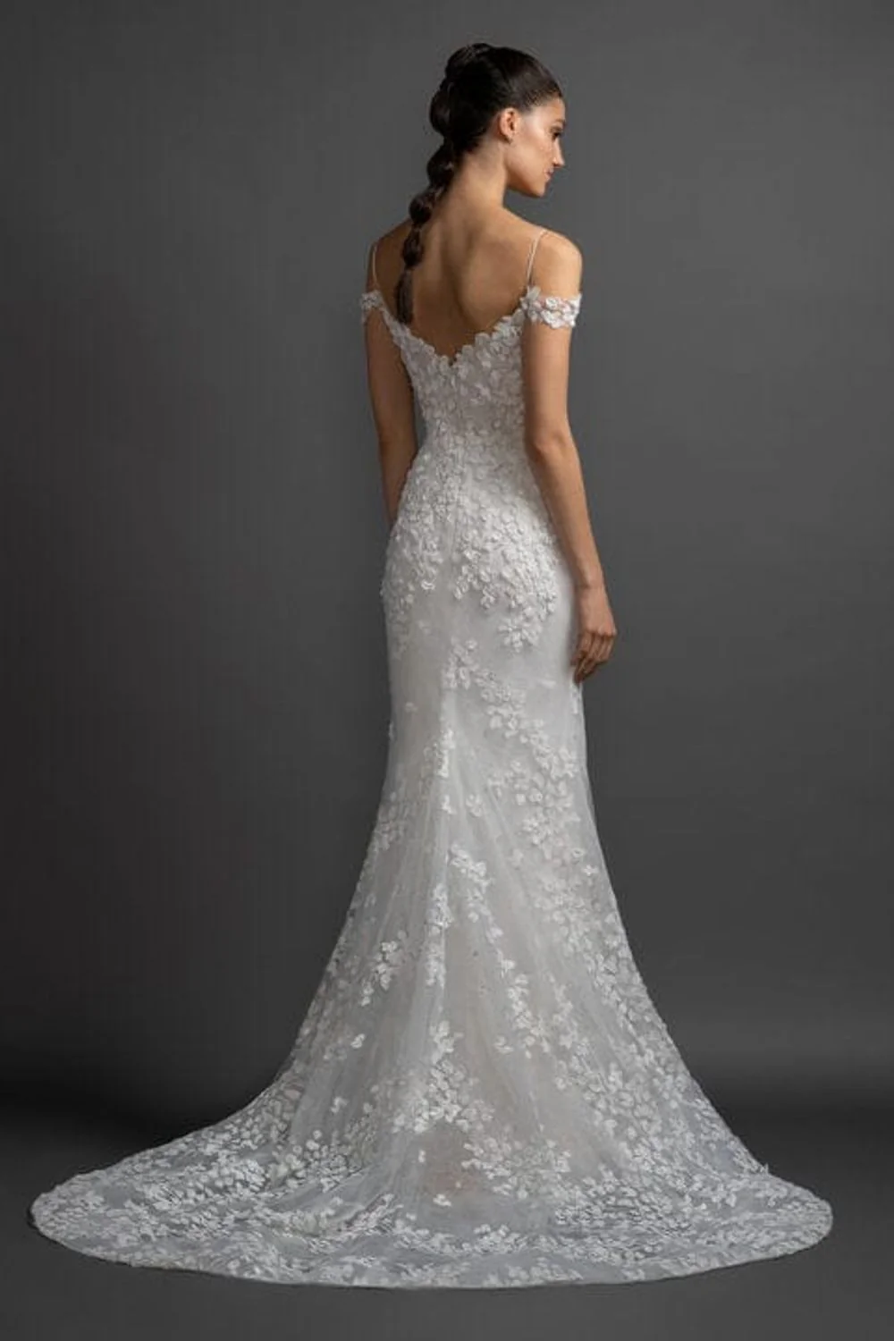 Olivia with Veil - Image 8