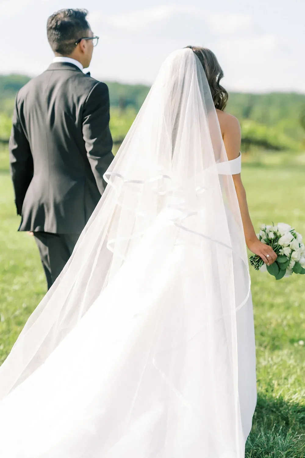 Paloma with Veil - Image 9