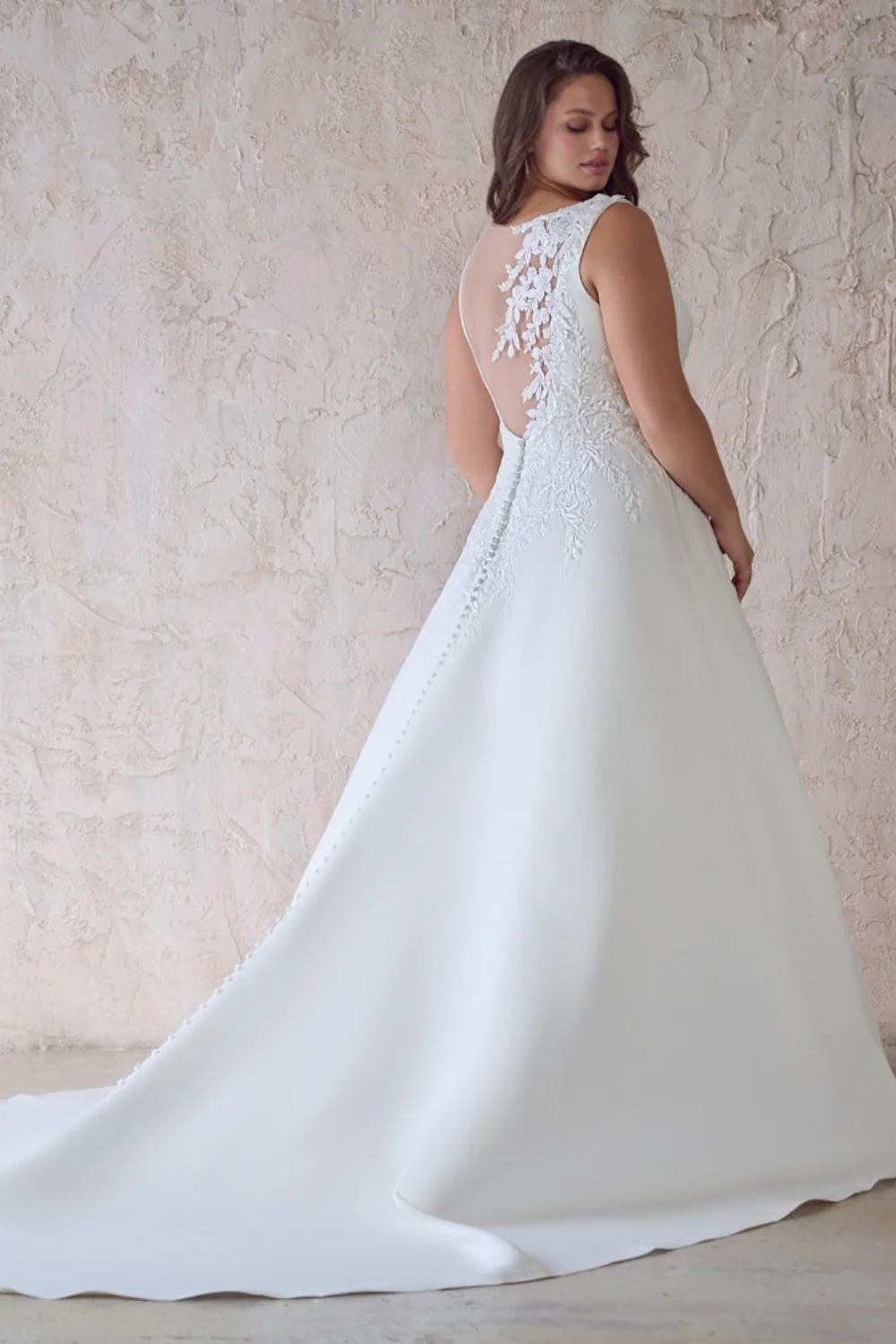 Paxton w/illusion back