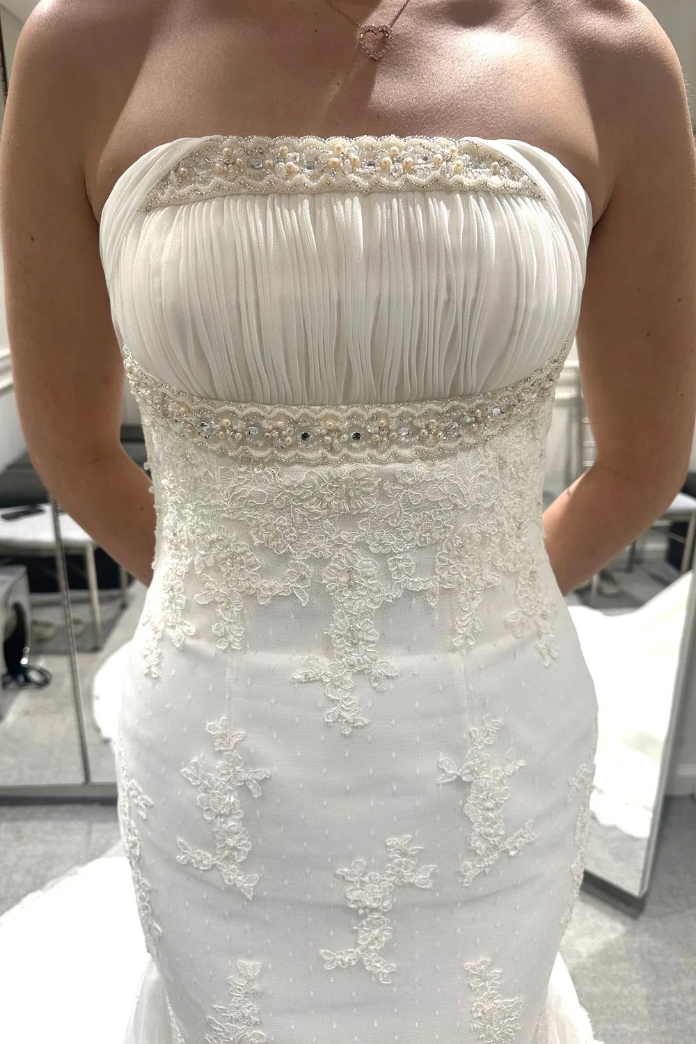 Remi with Overskirt - Image 3
