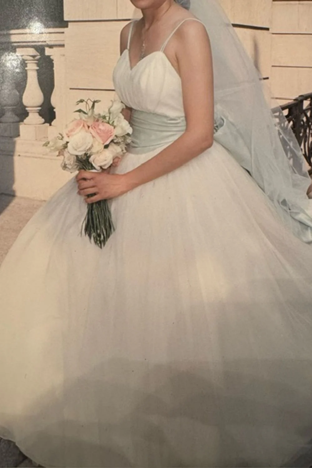 Romantic Blush Tulle W/ Veil and Hair Comb Roses - Image 2