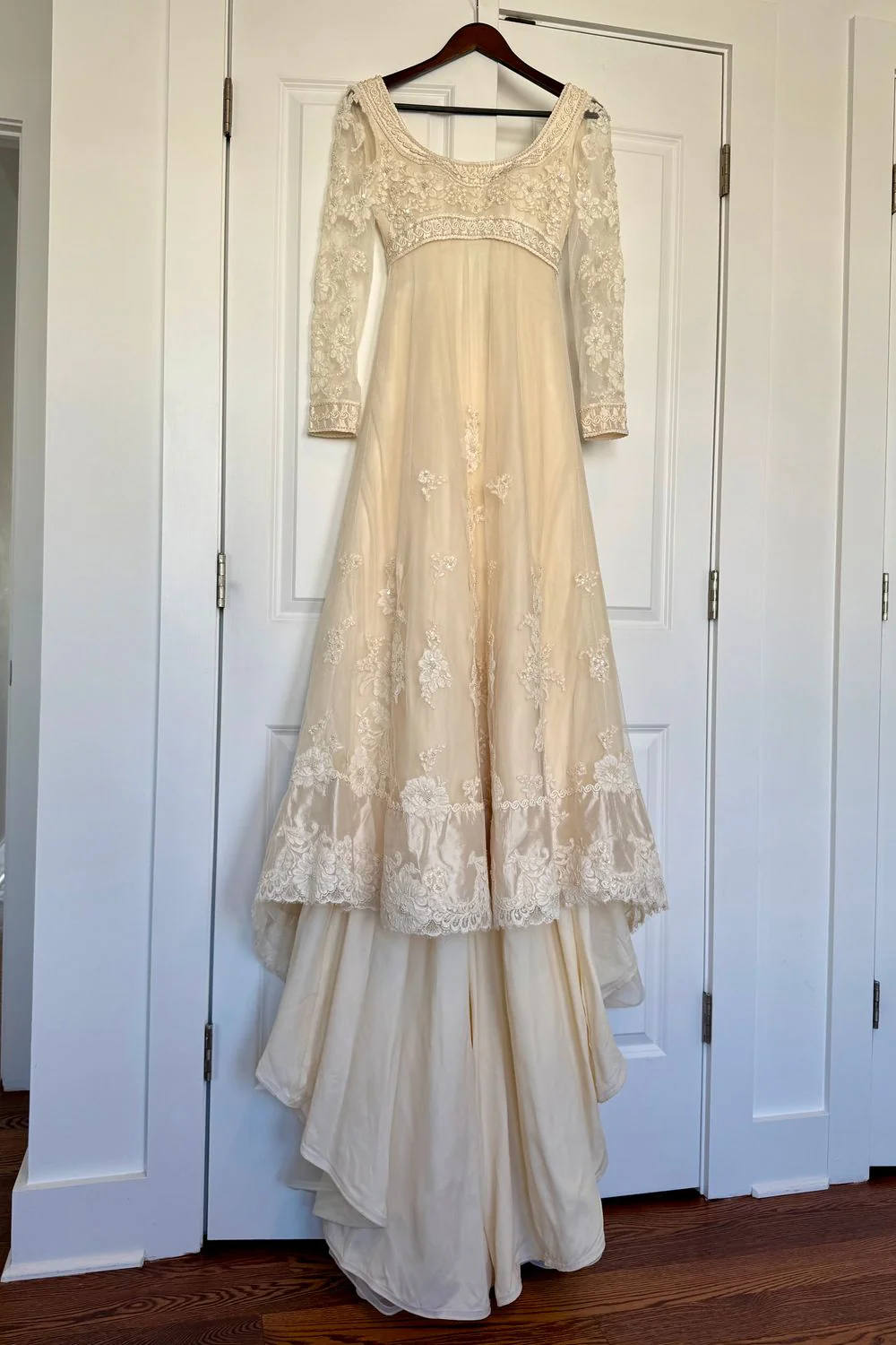 Alençon w/Veil - Image 2