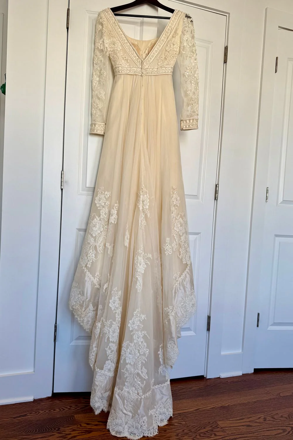 Alençon w/Veil - Image 3