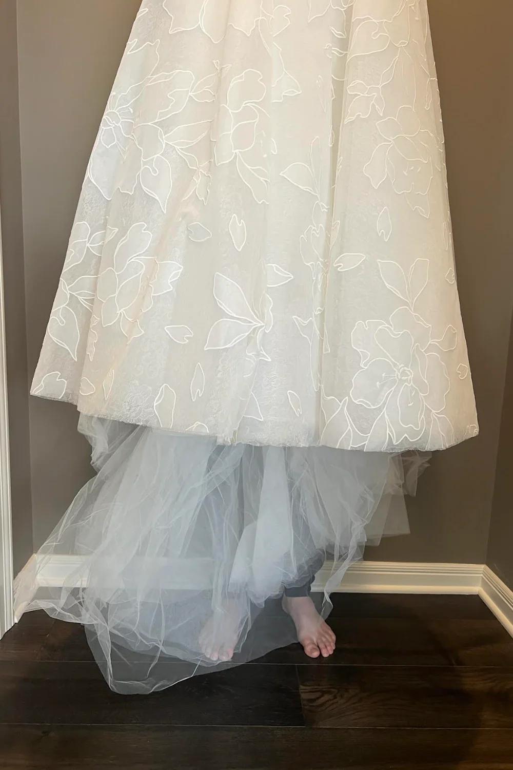 Rome with Custom Veil - Image 10